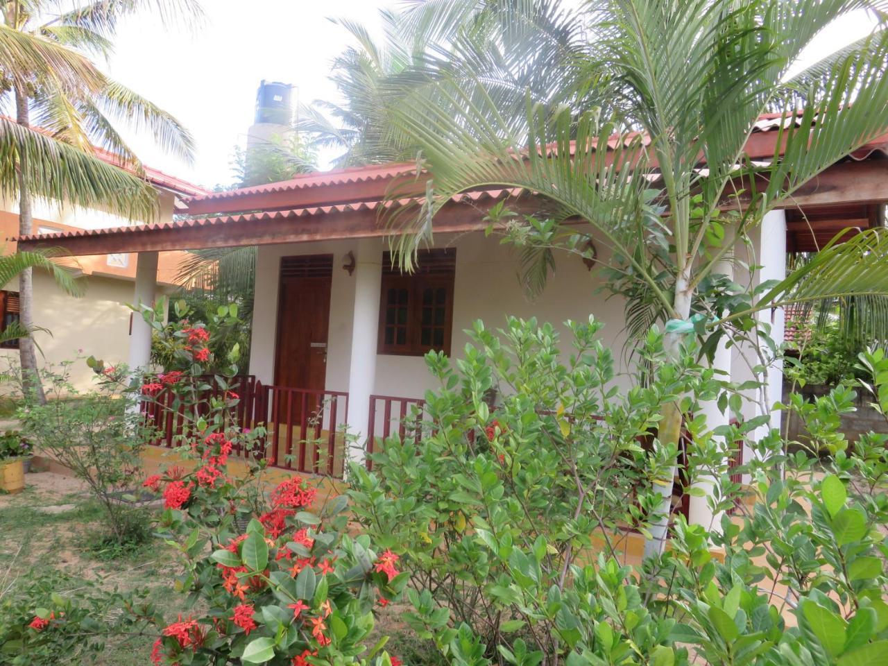 Beach Lagoon Guesthouse Tangalle Εξωτερικό φωτογραφία